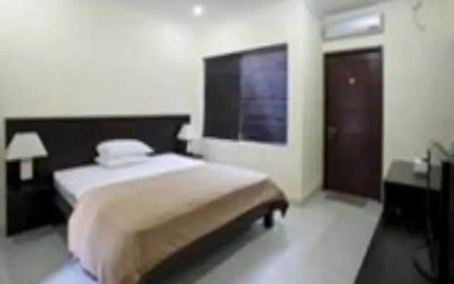 Pondok Raya 828 by Airy Rooms
