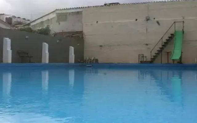 Hotel Palmas Del Lago