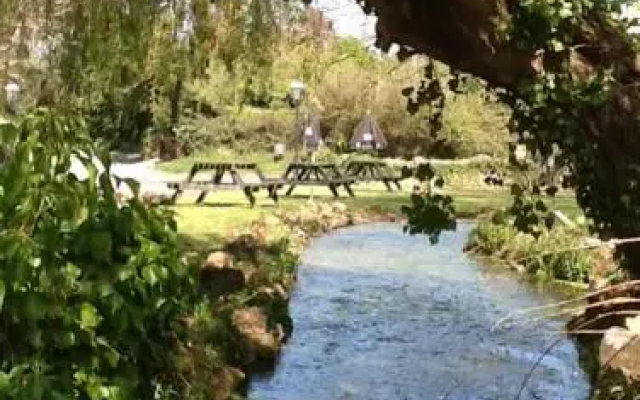 Dragon House Hotel