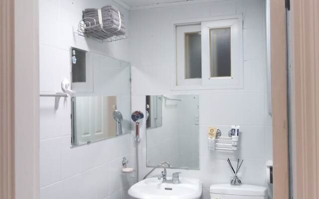 K-girl Guesthouse 2 - Caters to Women