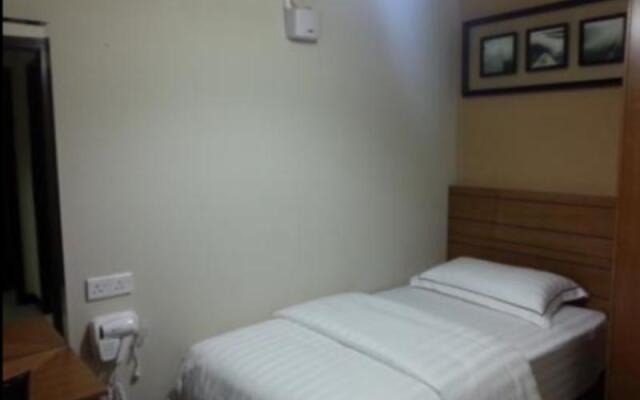 Bed and Bed Budget Inn