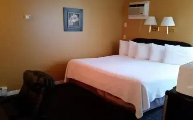 Middleton Motel & Suites