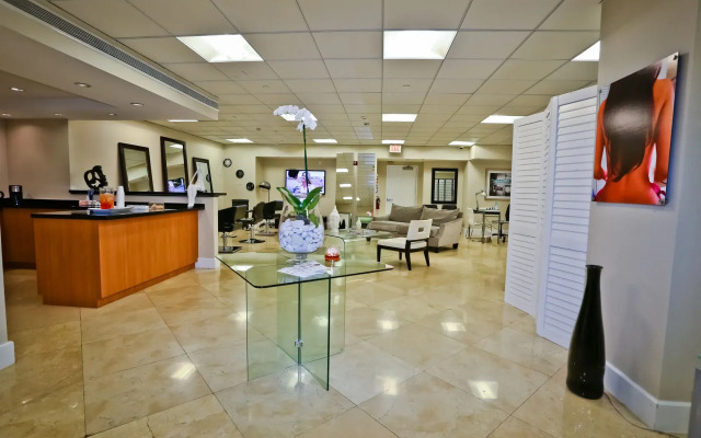One Broadway Luxury Suites Downtown
