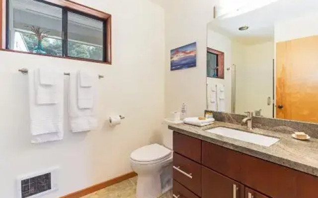 Shining Sea - Four Bedroom Home