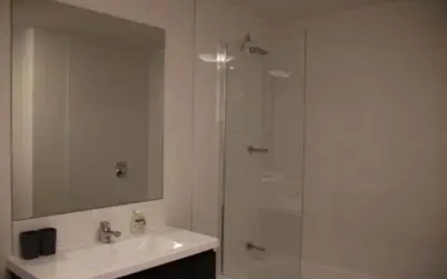Liverpool New Apt 2BR and 2Bath