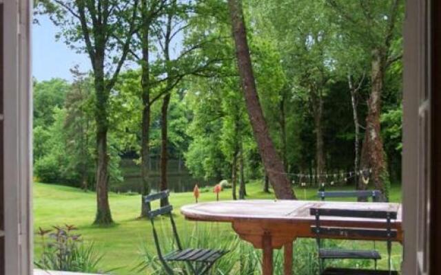 Holiday Home Domaine du Grand Roc 1