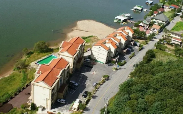SM Ruvill Resort