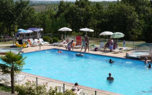 Fontaine du Roc - Les Mobil'homes