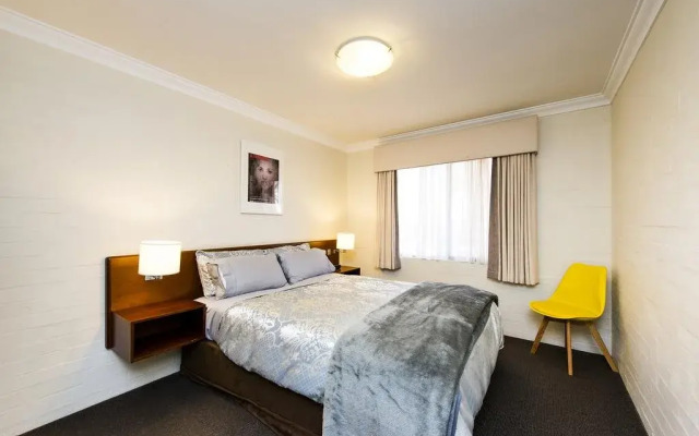 Subiaco Village 20