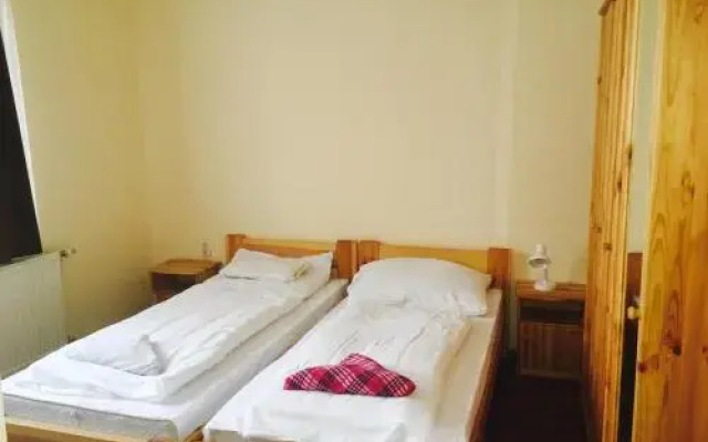 Kék Lagúna Panzió