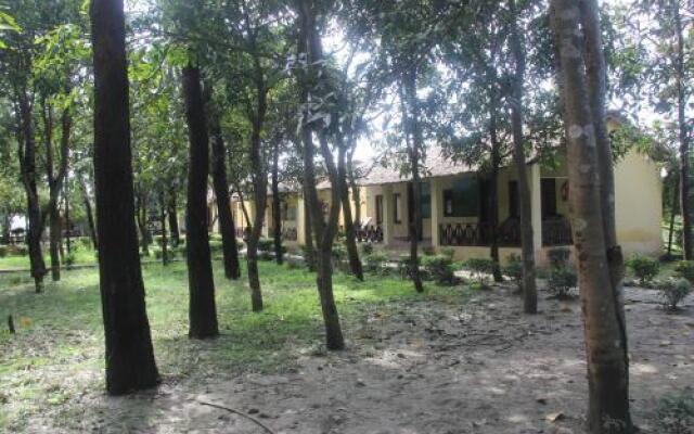 Rhino Lodge Bardia