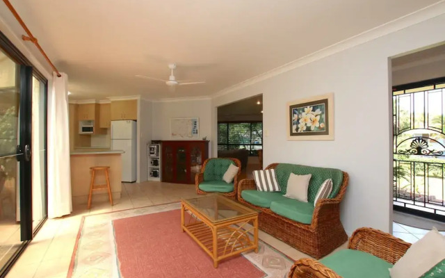 Tekani - Lennox Head