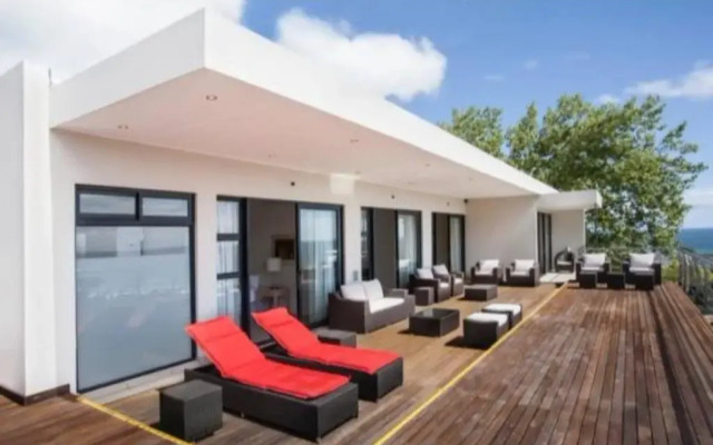 Geneva Drive Villa
