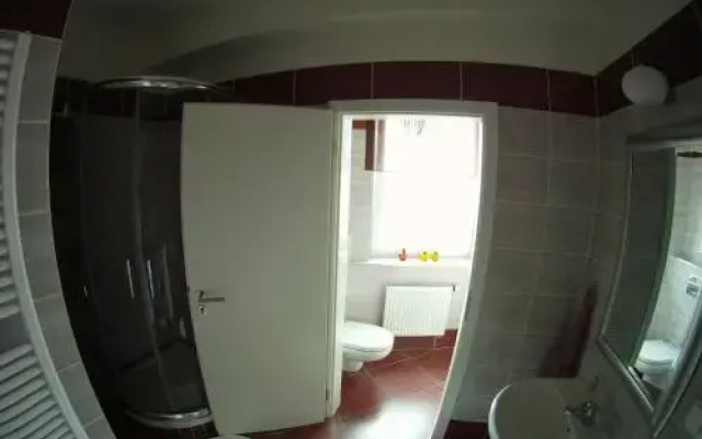 Flat 131