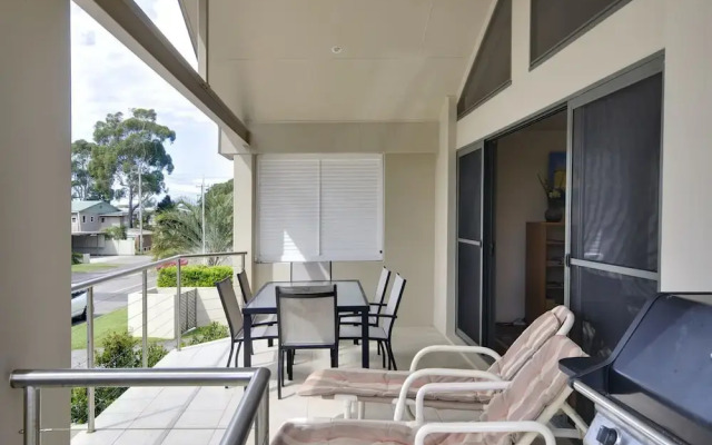 Sandy Point Road, 21A