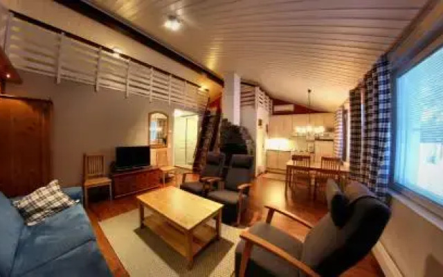 Polar Star Apartments
