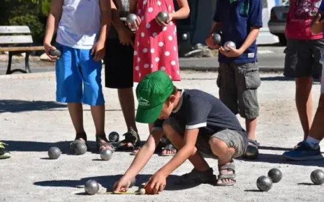 Camping La Pinede