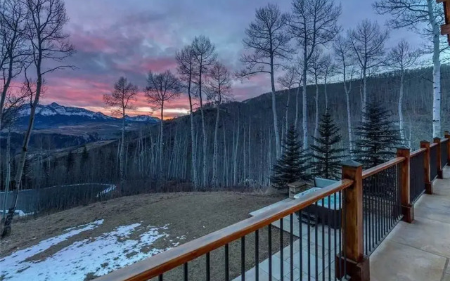 Grand Vista - 5 Br Home