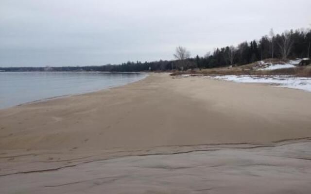 The Maples Cottages in Port Elgin