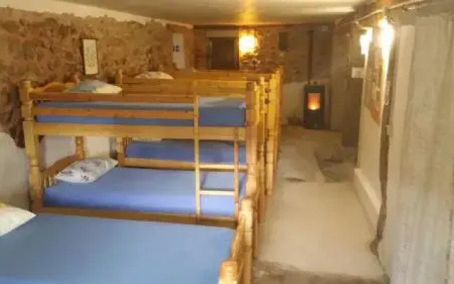 Refugio Acacio & Orietta