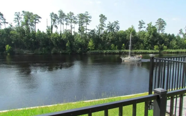 Waterway Village 17-B