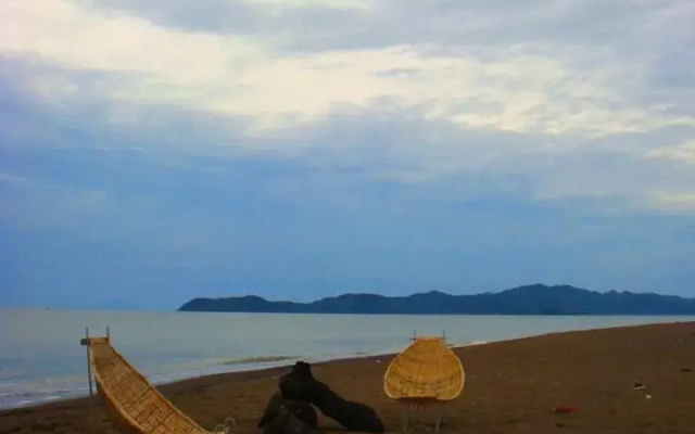 Costa Carina Beach Front Resort