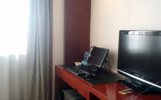 Piaget Hotel