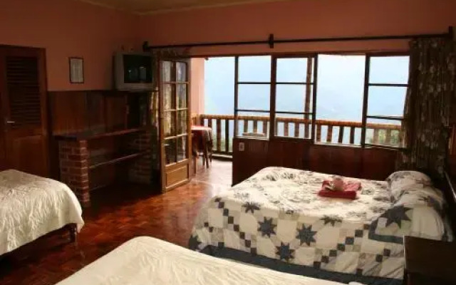 Hotel Esmeralda