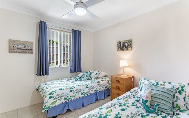 Sunset Towers,  Unit 6/25 Donald Street