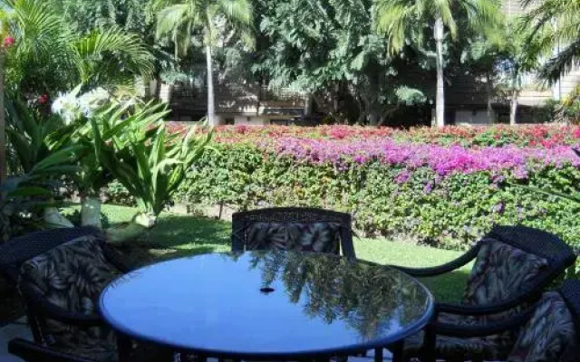Maui Kamaole Suites by Condominium Rentals Hawaii