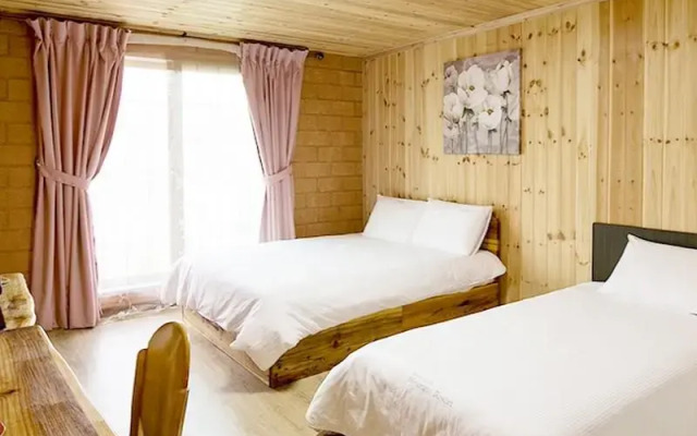 Hwangto Resort