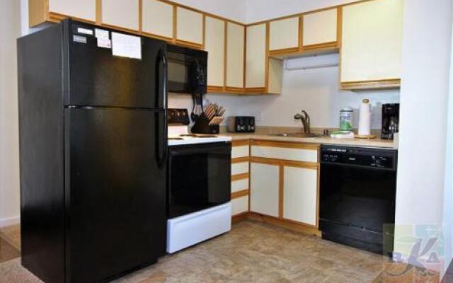 Whiffletree Condo Unit I3 by RedAwning