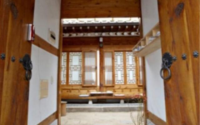 Pine Foret Hanok Hotel