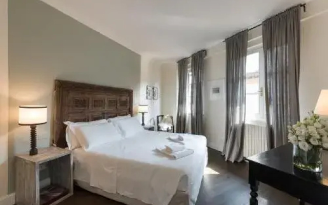 Suite & Room