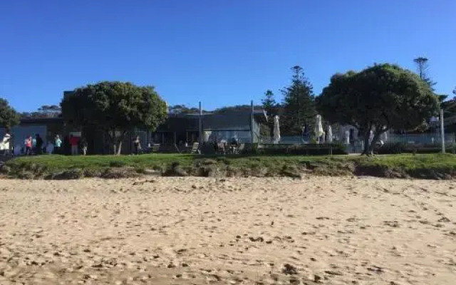 Cora Lynn - Apartment 18