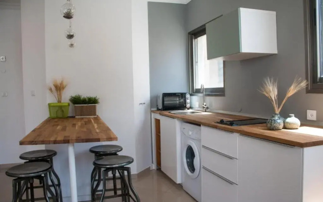KAV Apartments - Allenby St. 20