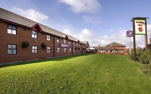 Premier Inn Blackpool - Beach
