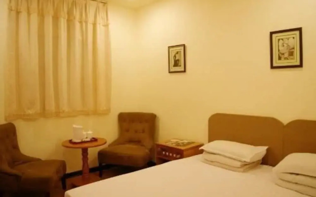 Tianruifu Hotel-qingdao