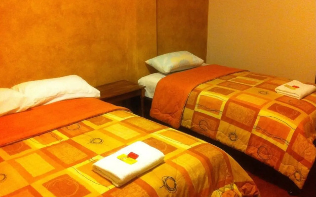 Hostal Amancay