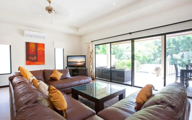 Villa Phailin Talay
