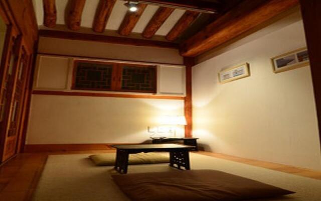 Pine Foret Hanok Hotel