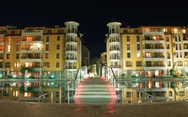 PMG Royal Sun Apartments