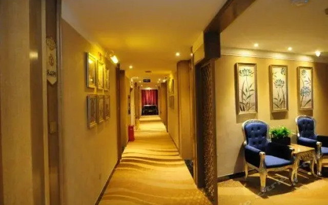 Lajue Boutique Hotel
