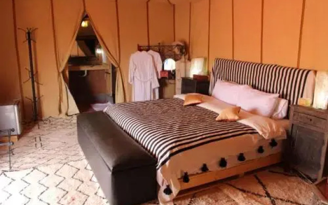 Desert Luxury Camp