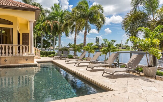 105 SW 52nd Terrace House