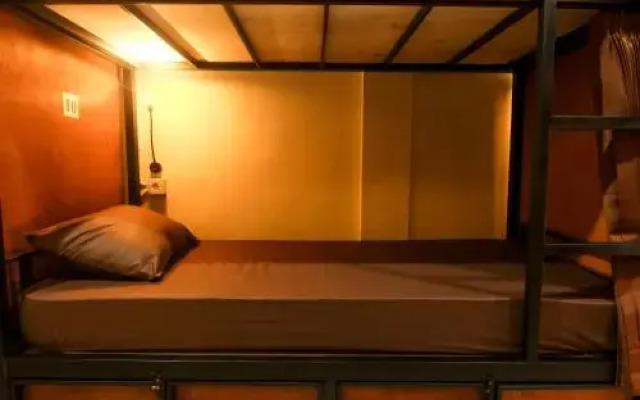 Kayuni Hostel