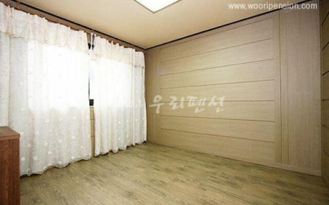 Yongin Happy Tree Pension