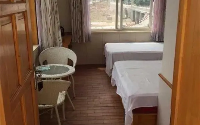 Shan Hai Ren Jia Seaview Guesthouse