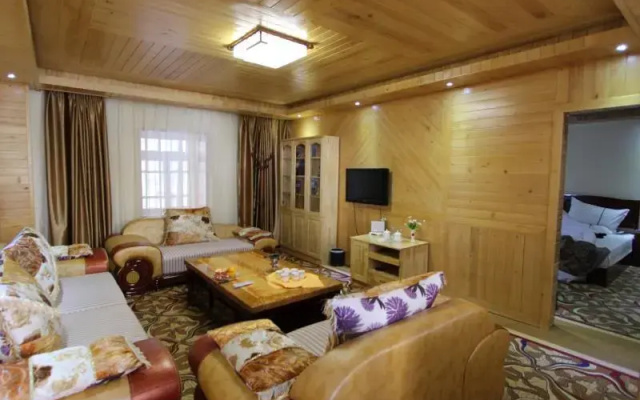 Shangri La Balagezong Lover Valley Hotel