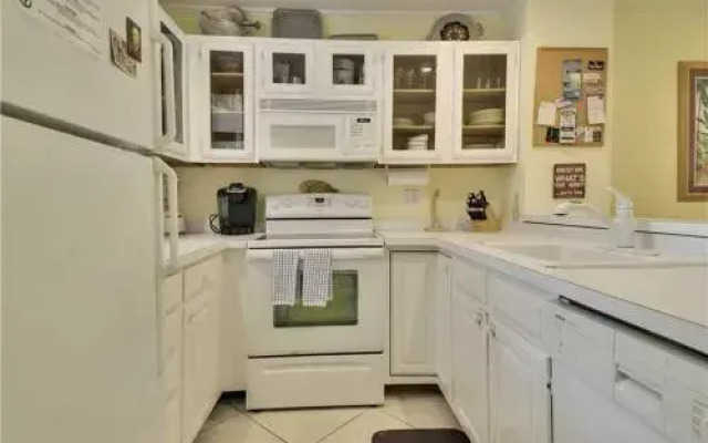 A Place In Paradise (Townhouse)